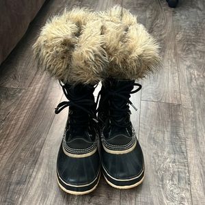 Sorels with Fur